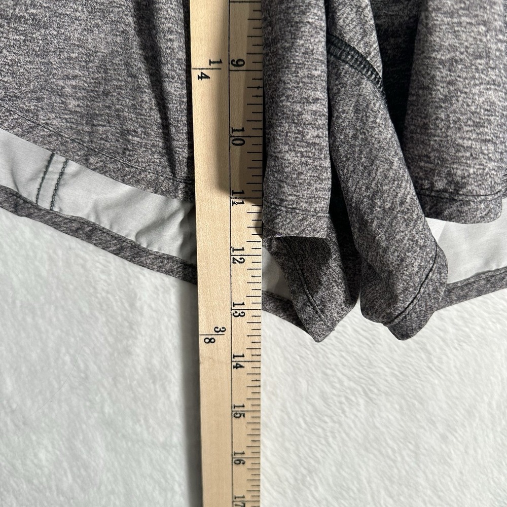 Lululemon Tracker Short V 4" Womens 8 Heathered Gray Athletic Running Gym Shorts - Picture 3 of 14